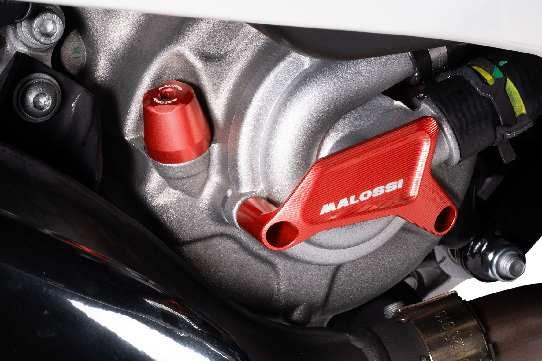 Red engine oil dipstick